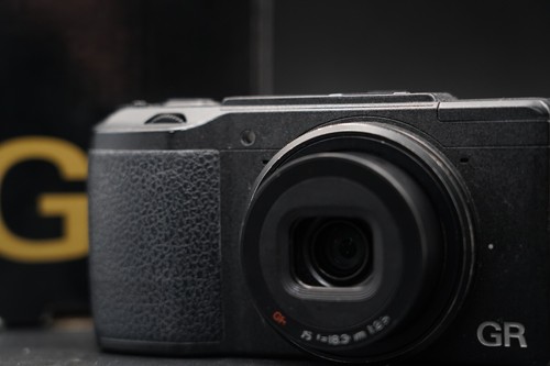 Ricoh 2 mp - gr, compact