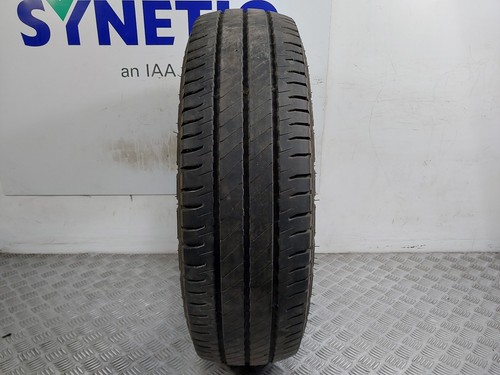 215 16c michelin agilis 3 - michelin,