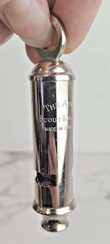 Whistle vintage acme scout - whistle,