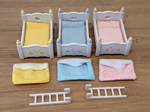 Sylvanian families triple - families,