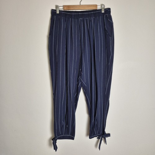 Saloos size navy cotton - 18/20,
