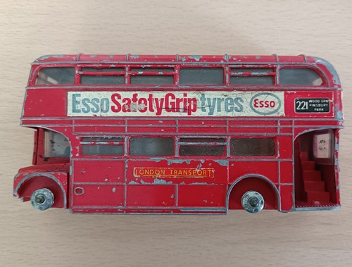 Dinky toys vintage red - toys,