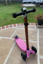 Maxi Micro Deluxe Scooter