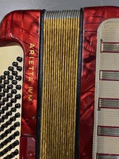 Hohner Arietta IVM Piano