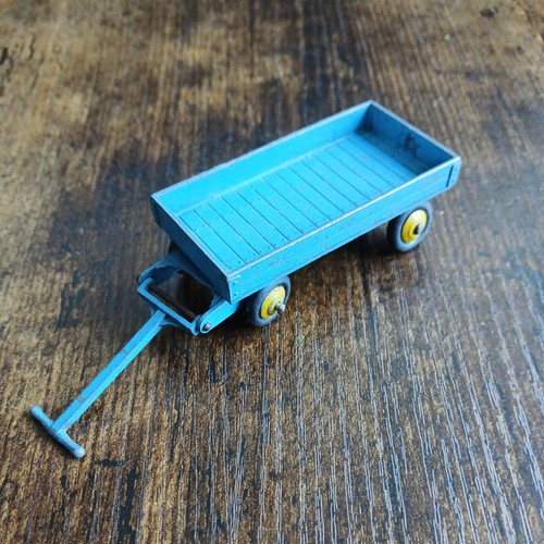 Dinky toys 105c - garden, hand
