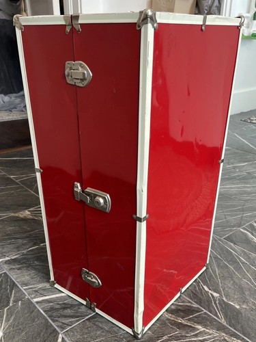 Vintage red metal steamer - red,