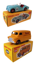 Set of 2 DINKY TOYS Triumph