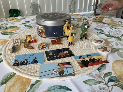 Tintin collectables all - tintin,