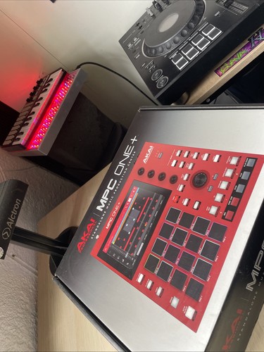 Akai professional mpc one plus - mpc,
