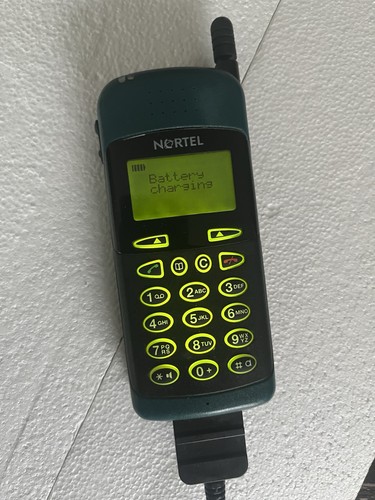 Vintage retro mobile phone - mobile,