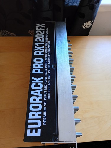 Behringer pro eurorack - behringer,