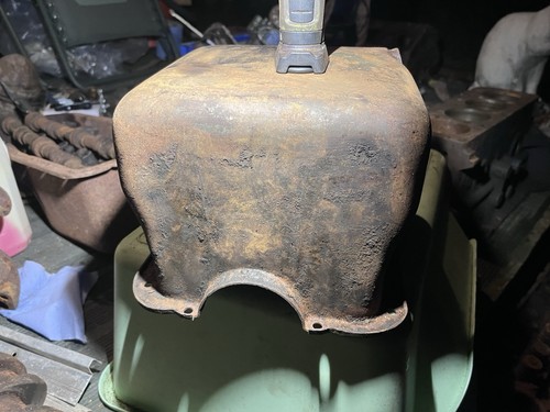 Big wing sump - “big, wing”