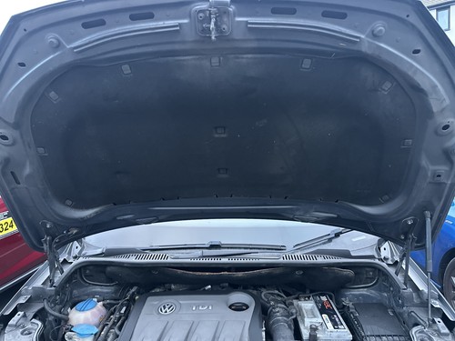 Front bonnet sound - front,