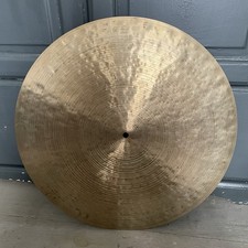 Istanbul Agop 20” 30th