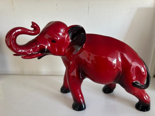 Beautiful royal doulton red - royal,