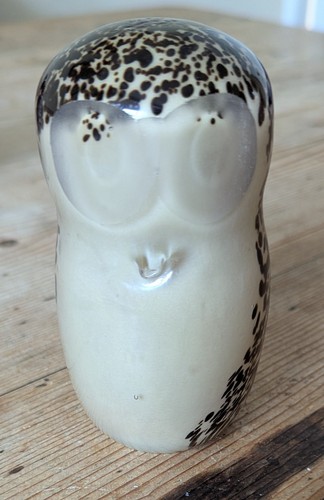 Vintage wedgwood speckled art - speckled,