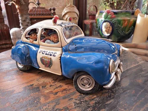 Police the comic art - the, of