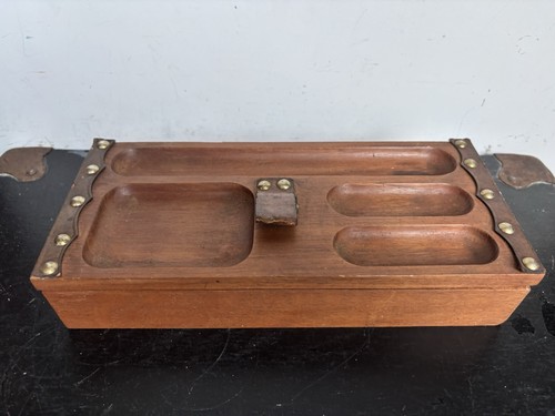 Vintage wooden vallet box - wooden, desk