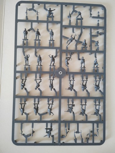 Gaming miniatures d - gaming,
