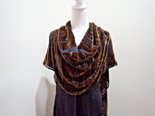 Georgina Von  Etzdorf Vintage 19"x65" Made in England Shawl