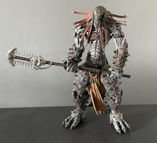 Neca Gears Of War 2 Skorge 7" Action Figure
