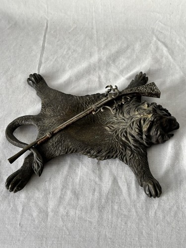 Bronze brass antique lion - brass, pin