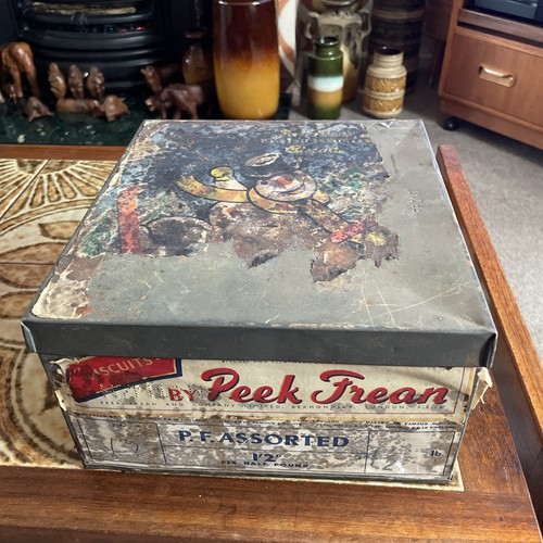 Vintage large peek frean - vintage,