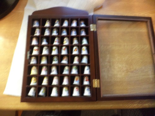 Vintage ceramic and bone - 48,