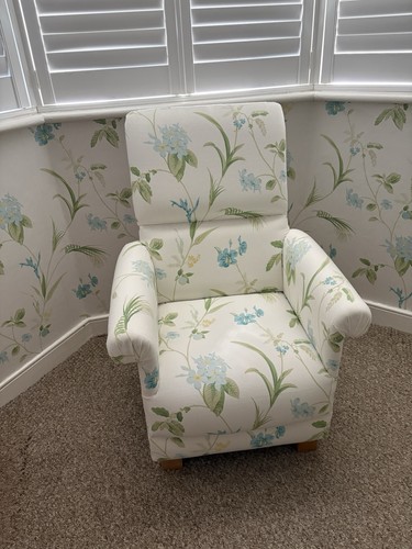 Laura ashley parterre fabric - laura,