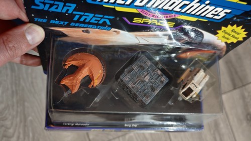 Star trek micro machines - star,