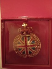 Butler and Wilson  Vintage Crown brooch BNIB Sealed in plastic