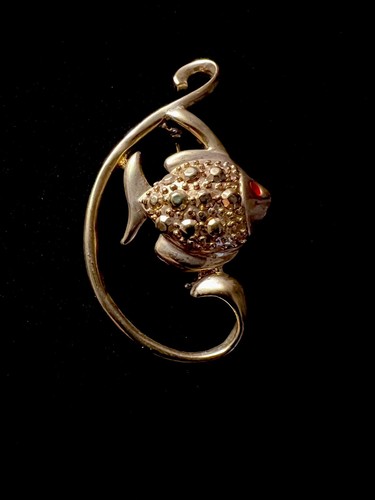 Vintage goldtone textured - vintage,