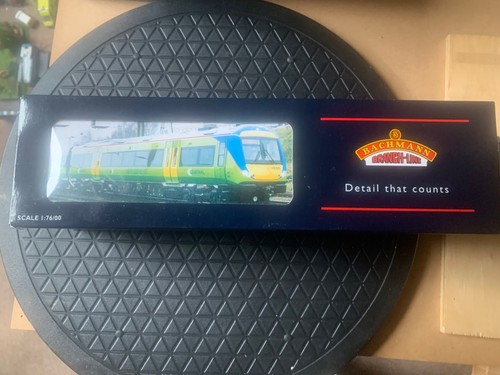 Bachmann class 170 - 32-451, 2