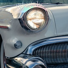  2 Pairs Car Lashes Eye Stickers for Trucks Bumper Headlight Eyelashes