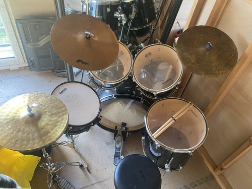 Drum kit - drum,