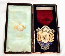 Gold/Sterling Silver Ancient Order of Druids Medal/Jewel. Dean Swift Lodge 1905.