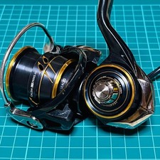 Daiwa 21 Caldia LT2500S-XH Spinning Reel with Gomexus Knob Used