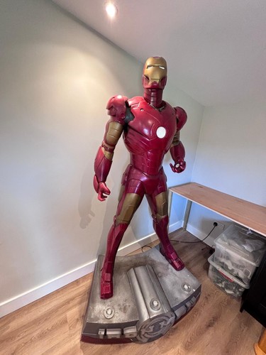 Lifesize iron man statue - lifesize,