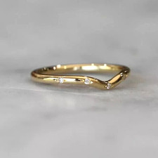 Round Cut White Diamond