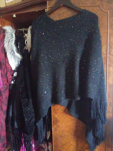 Black glitter cable knit - black,