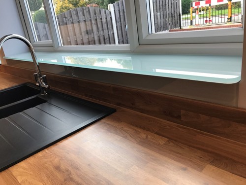 Dio met toughened - toughened, window