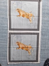 Voyage Maison highland cow