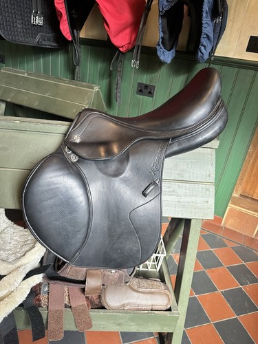 Prestige jump saddle - prestige,