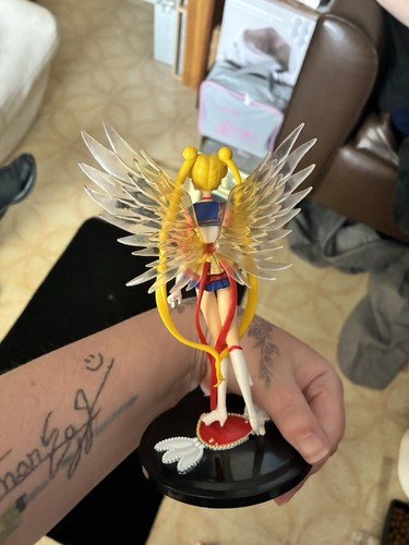 Sailor moon figure - sailor,