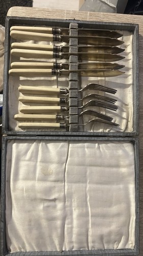 Vintage 12pc cutlery - cutlery, set