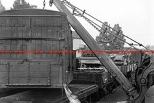 F022206 Container loading