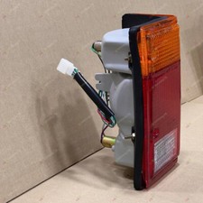 RIGHT SIDE NEW TAIL LIGHT