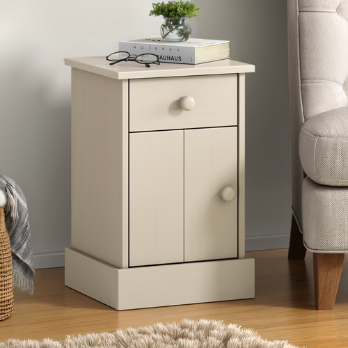 Farmhouse bedside cabinet - farmhouse,