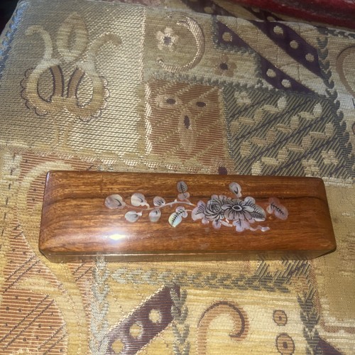 Vintage wooden pen - wooden, mother