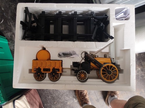 Hornby g100 stephensons rocket - hornby,